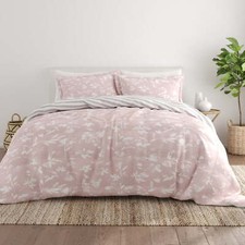 3-Piece Pink Pressed Flowers Reversible Print Comforter Set, Full/Queen
