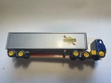 Winross 1/64 Sunoco Truck And Trailer ( Blue Yellow Cab)