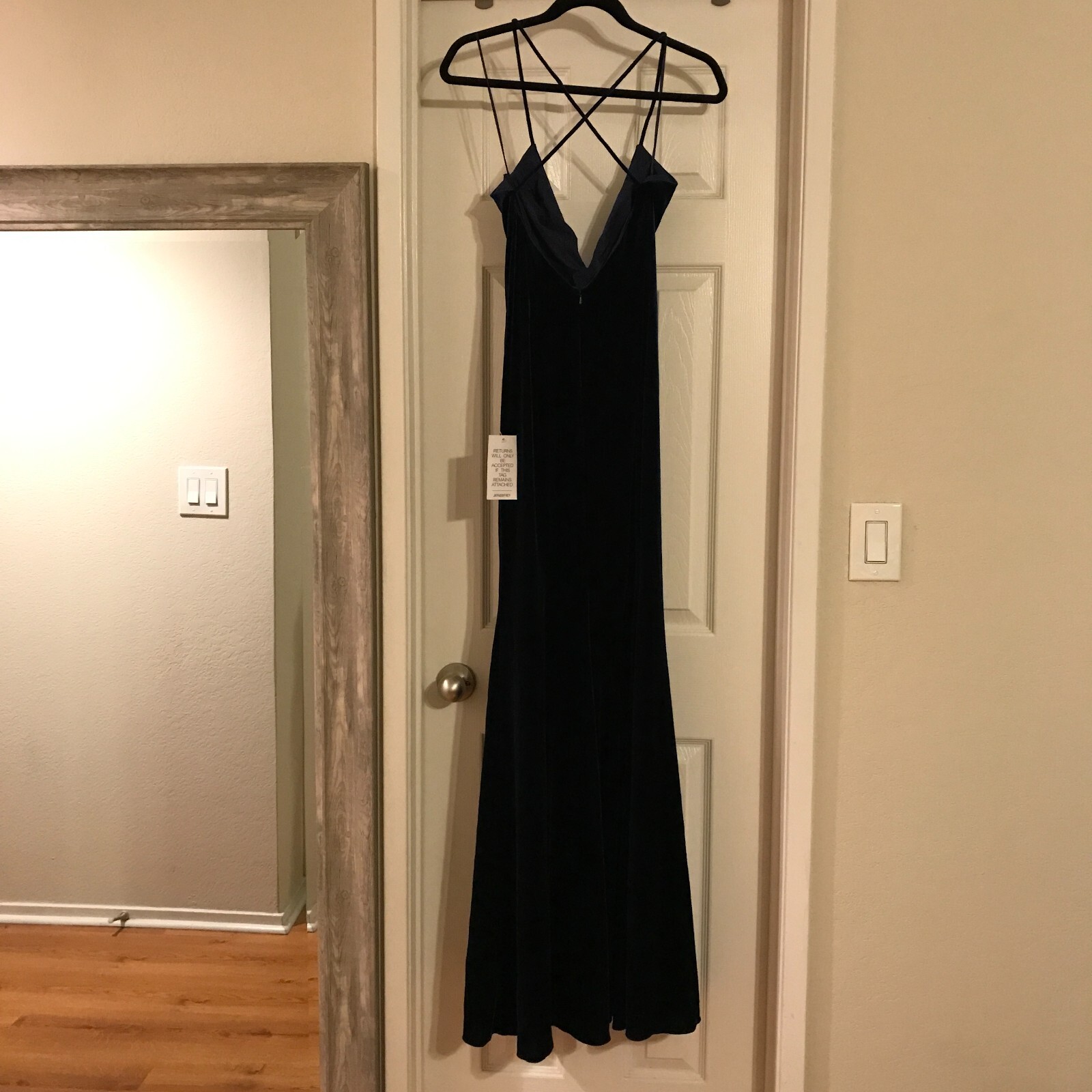 Picture 5 of 17