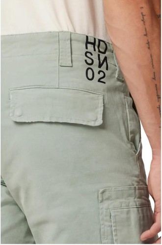 Pantalones de mezclilla ajustados militares apilados para hombre Hudson en salvia ligera talla 29 12159 - Imagen 4 de 5