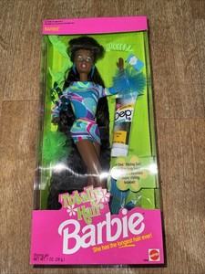 BARBIE 1987 PERFUME Pretty Scented Fashions 4622 fabriqué en Chine NRFB
