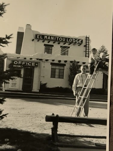 El Manitou Lodge Office, Colorado Springs, Neon Sign Vintage Photo Motel Hotel
