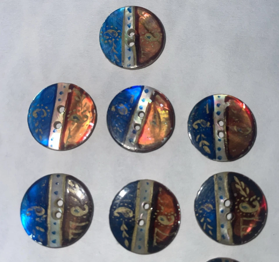 Set Of 13 Antique Victorian Painted Red White Blue Abalone Shell Buttons - Image 3 of 4