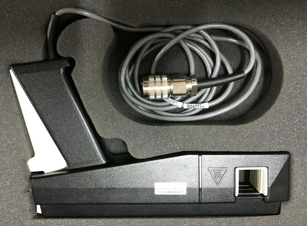 Tektronix A6303 Probe Current AC and DC Current Measurements Tektronix A6303 Probe Current AC and DC Current Measurements