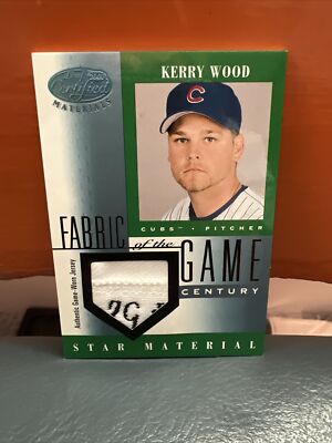 2001 Leaf Certified Kerry Wood Chicago Cubs Laundry Tag Patch # d 21