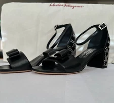 Salvatore Ferragamo Black Gavina Bow Patent Studded  Leather Sandals.Size 7C.NWB