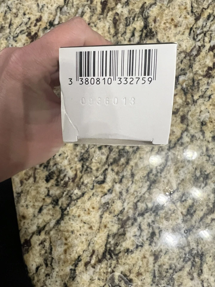 Clarins PURE SCRUB Exfoliating Gel Scrub 1.7 fl oz ""NIB"" - Image 3 of 3