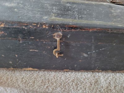 Antique 19th-Early 20th Century Wood Coffin Violin Case (Circa