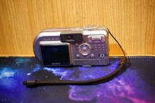 used sony cybershot dsc-p10 digital camera silver 5.0mp 3x optical zoom WORKING