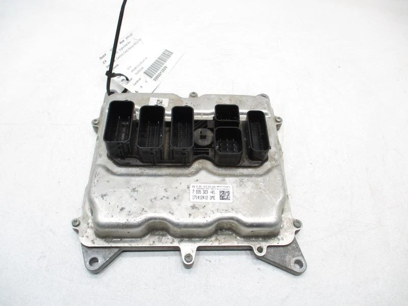 Caja de control del motor BMW 320i 2014-2018 Foto 3 de 4