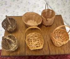 VINTAGE MINIATURE DOLLHOUSE WOVEN WICKER BASKETS 6 EA.
