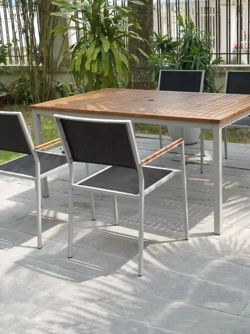 Juego de comedor exterior Carolina Classic Braylee 5 piezas en negro Foto 3 de 3