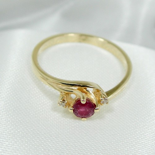 0.30ct Red Natural Ruby & Brilliant Diamonds Ring Genuine 375 9k 9ct Yellow Gold - Picture 7 of 9