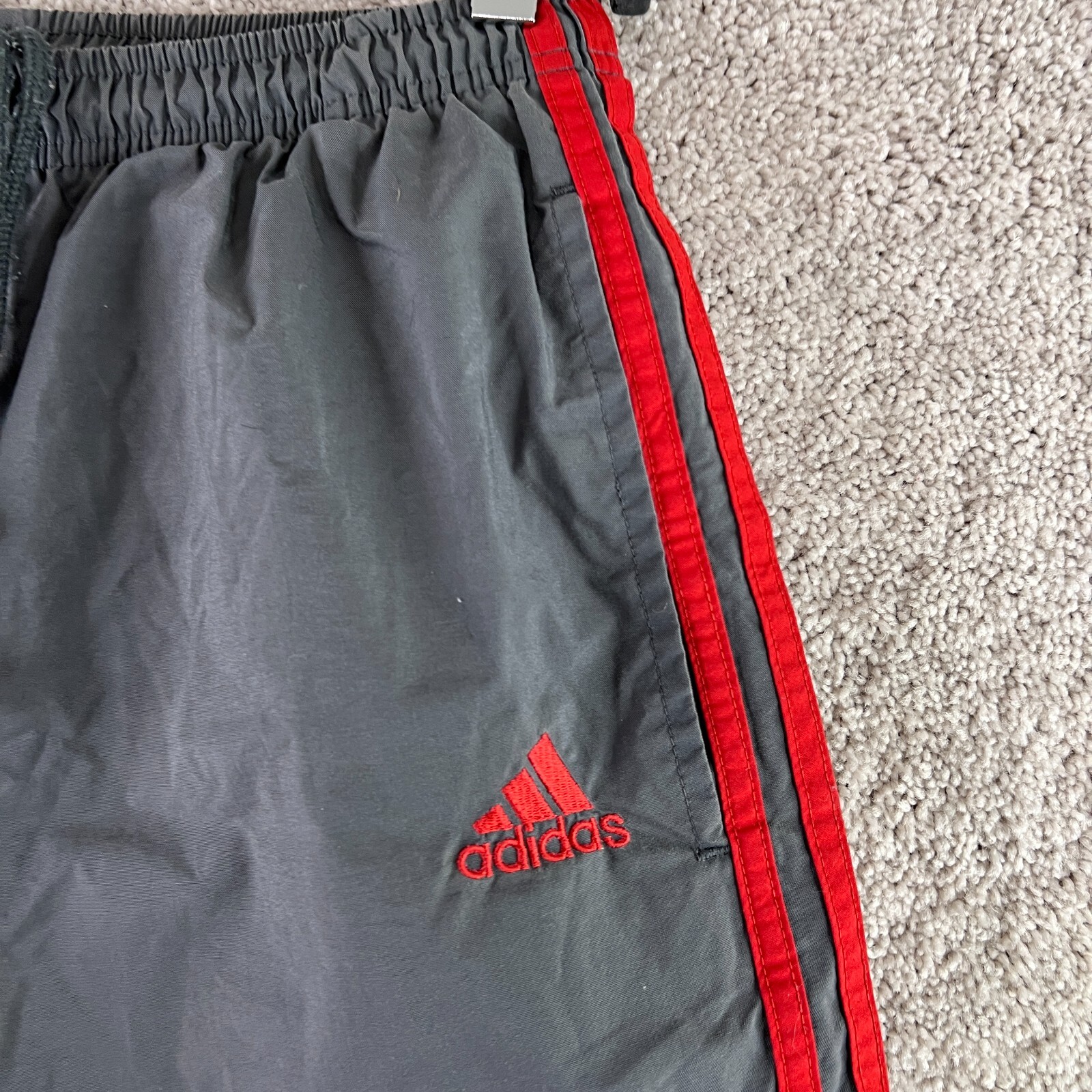 VINTAGE Adidas Sweatpants Mens Medium Gray Windbreaker Nylon Lined
