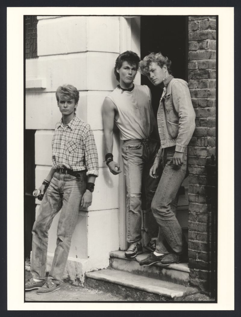 1980s AHA Group Pose Original Photo NEW WAVE SYNTHPOP BAND "TAKE ON