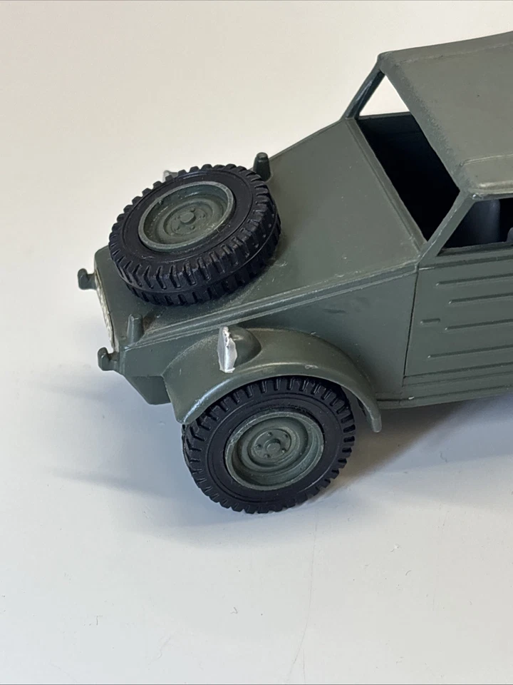 DINKY TOYS 617 - VOLKSWAGEN KDF & 50mm P.A.K. PISTOLA ANTITANQUE - JUGUETE FUNDIDO A PRESIÓN Foto 2 de 4