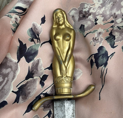  VINTAGE 1940s KORIUM  THE MAIDEN   Knife / Dagger SOLINGEN GERMANY *RARE*