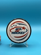 Oficjalnie licencjonowany krążek hokejowy USA - Fotopuck Official - 5,2 uncji - USA Hokej