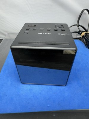 Sony ICFC1T AM/FM Dual-Alarm Clock Radio (Black) Clock Radio ICF-C1T 2.U1