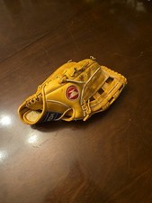 Mizuno Baseball Glove Mitt MT1050 Left Handed Throw Lite Flex Crest Leather 12  