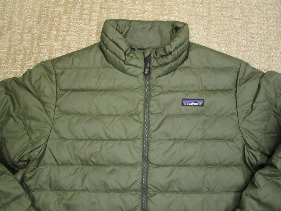 Chaqueta Patagonia Jóvenes Niños XL 14 Verde Plumón Suéter Puffer Cremallera Completa Aislada Foto 2 de 4