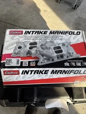 Edelbrock 2101 Performer SBC 1955-1986 Intake Manifold NON-EGR Dual Plane Chevy
