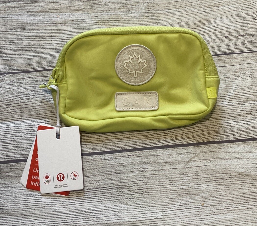 lululemon 5l festival bag What do users think of the Lululemon All Night Festival Bag?