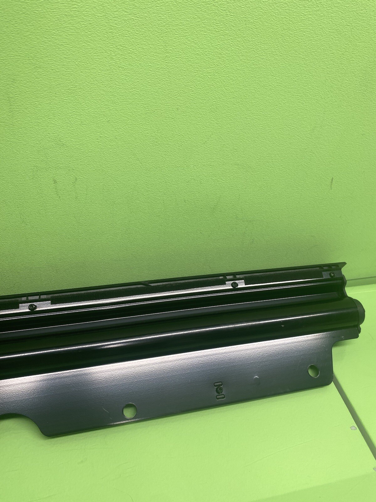 2017-2023 BENTLEY BENTAYGA RIGHT REAR AUTOMATIC WINDOW ROLLER BLIND 36A861333H