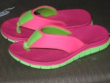 sz 10/11 NWOB Children's Place Sandals young girls Bright Pink Green slip on