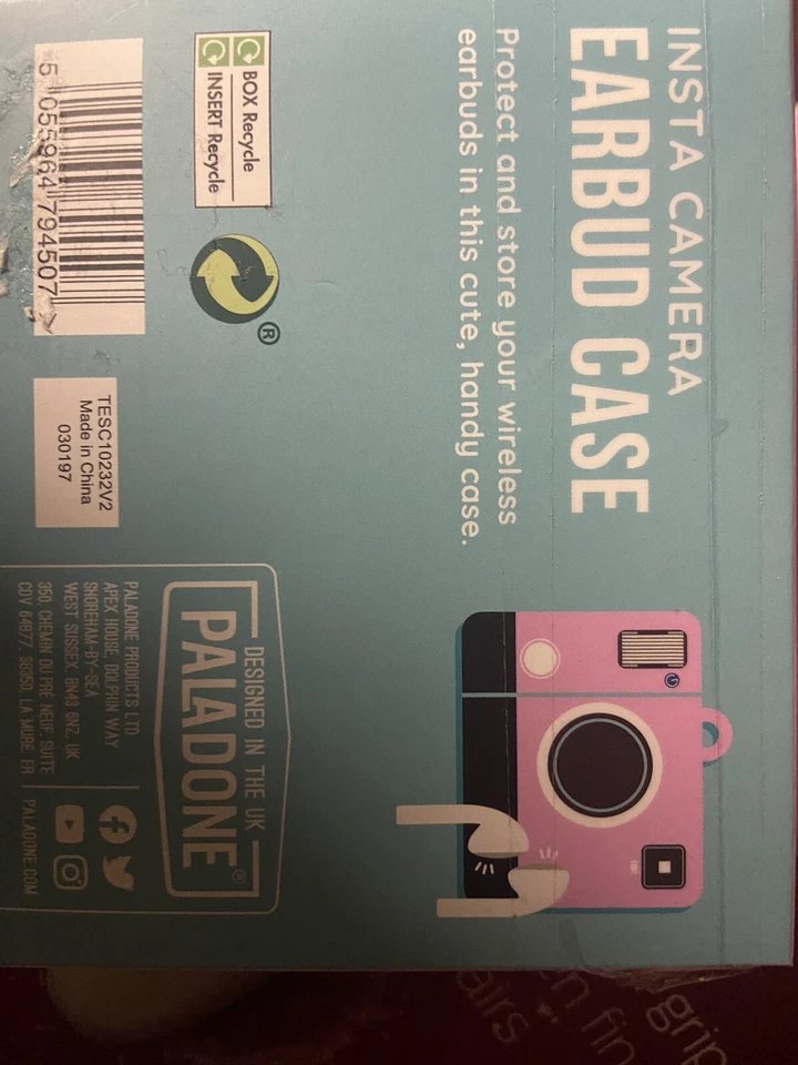 ***NEW*** PALADONE - INSTA CAMERA - EARBUD CASE - FOR WIRELESS EARBUDS - Image 2 of 3