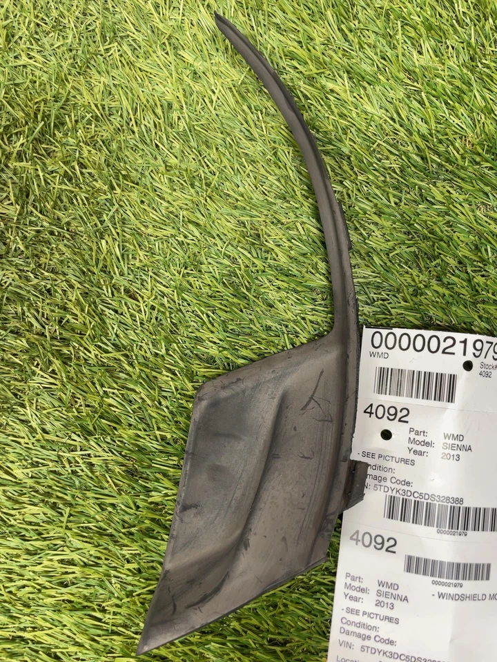 ✅ Toyota Sienna 2013 molduras de parabrisas OEM Foto 2 de 4