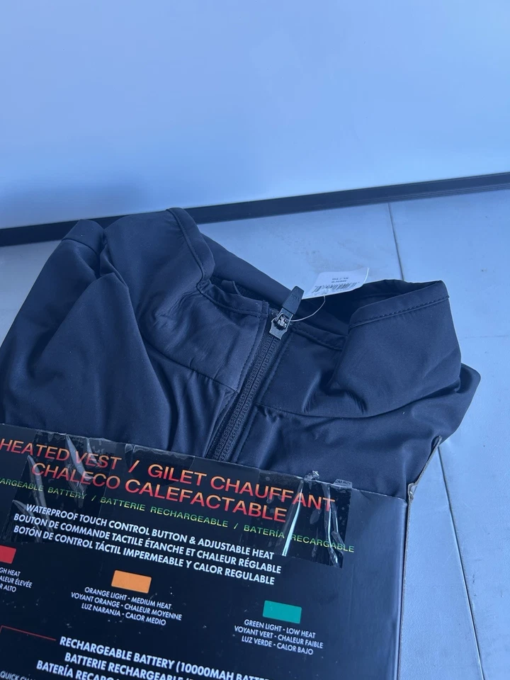 Men's 32 Degrees Heat Lightweight Zip Front Vest, Black Size XL  - Open Box - Image 3 of 4