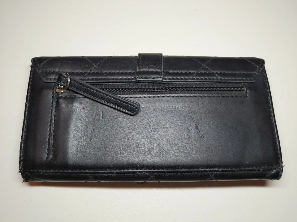Fiorelli Black faux leather Bifold Wallet Purse Card Holder with a silver buckle - Image 2 of 4