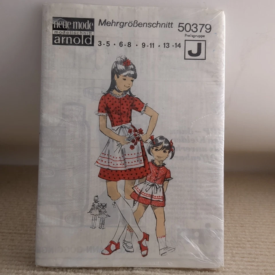 Neue Mode Arnold 50379 German Dirndl Girls Ages 3-14 UNCUT SEALED - Image 4 of 4