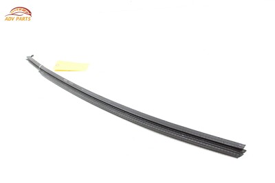 17-20 BENTLEY BENTAYGA FRONT RIGHT DOOR WINDOW INNER BELT WEATHERSTRIP SEAL OEM