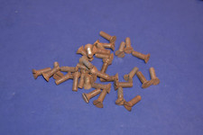 34 anciens boulons à vis pour machine acier tête plate fendue 10-32 x 5/8" tête 3/8"