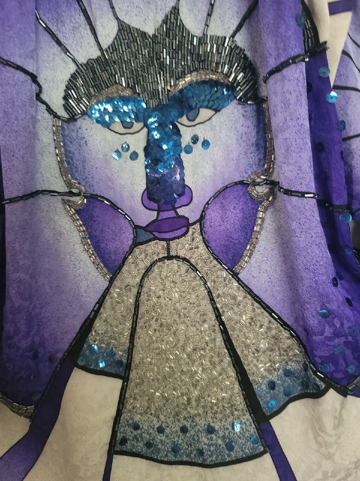 Picture 5 of 24