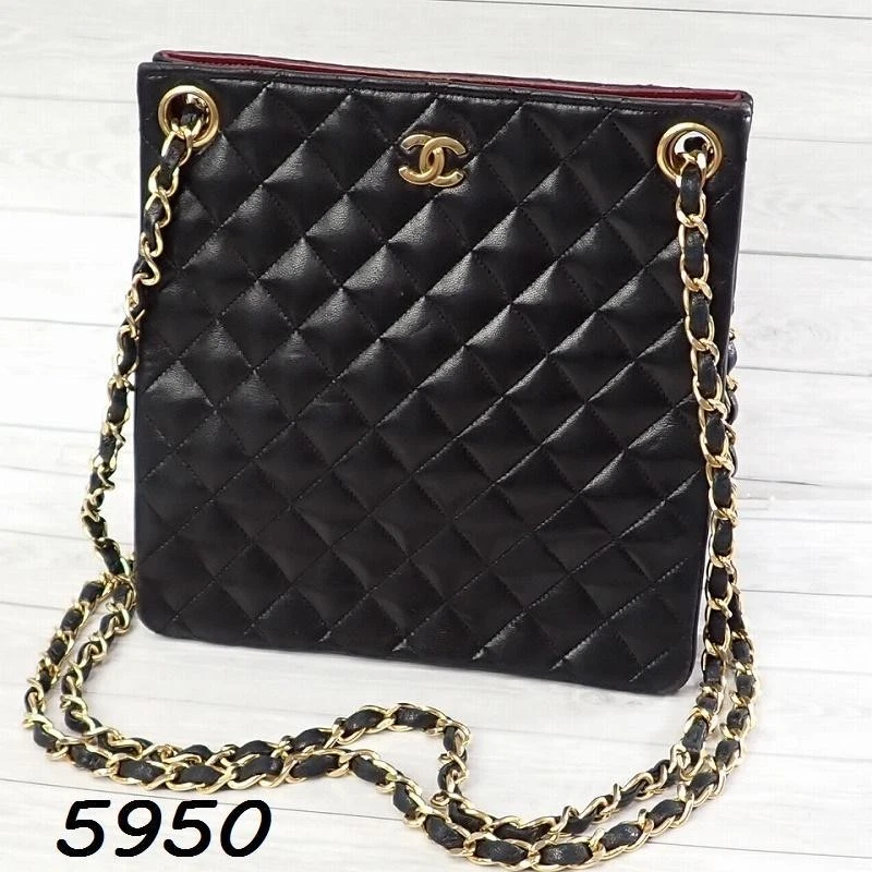 Chanel — CHANEL Matelasse Chain Shoulder Black x Gold Hardware Authentic
