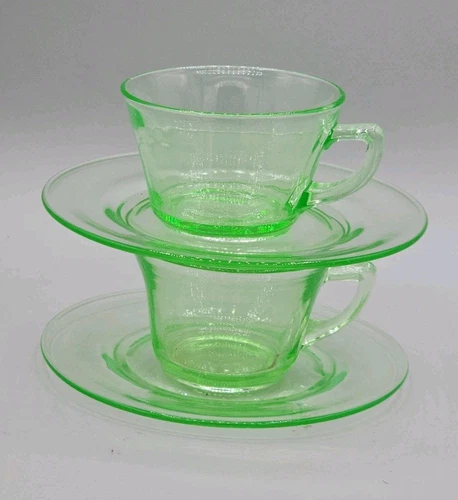 Pair Of Vintage Art Deco Green Depression Glass Teacups & Saucers Duos EUC
