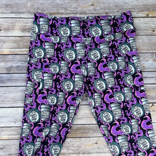Potions Witch Halloween Women's Leggings TC Plus Size 12-20 - Picture 3 of 3