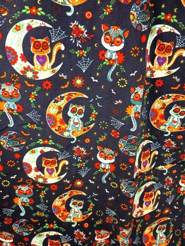 Blue Cat and Moon Halloween Witch Scrub Top Gabby Brooks New Choice Size S M L - Picture 8 of 11