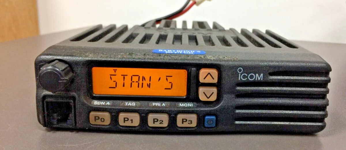 ICOM Mobile IC-F121, VHF, 50W, 128 CH, ICOM HM-152, MIC