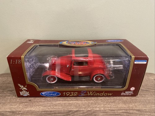 Road Legends Ford 1932 3 Window Coupe - RED - 1/18 Diecast Car # 92248