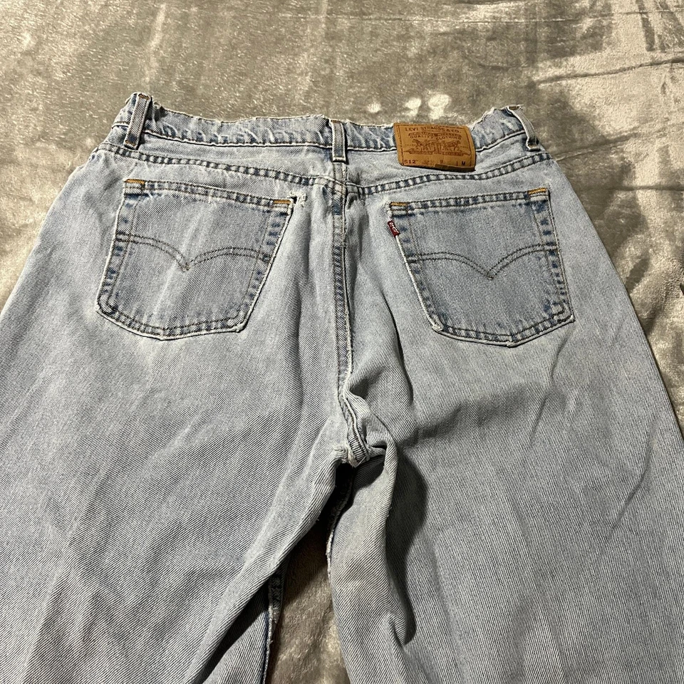 Vintage Levi's 512 Jeans Women 18 Blue Washed Denim Tapered Leg Slim Fit 90s Y2K - Image 4 of 4