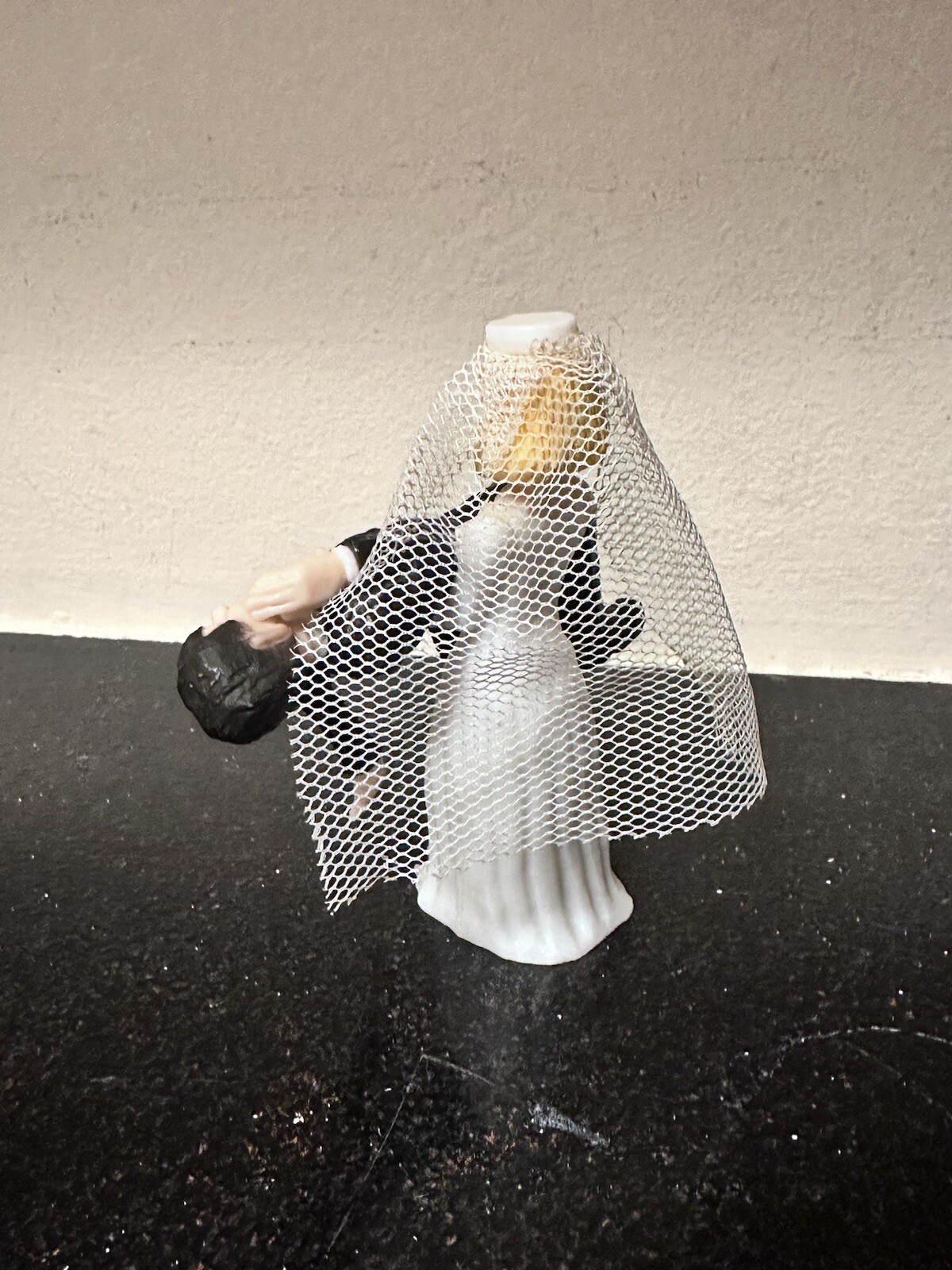 Picture 2 of 4