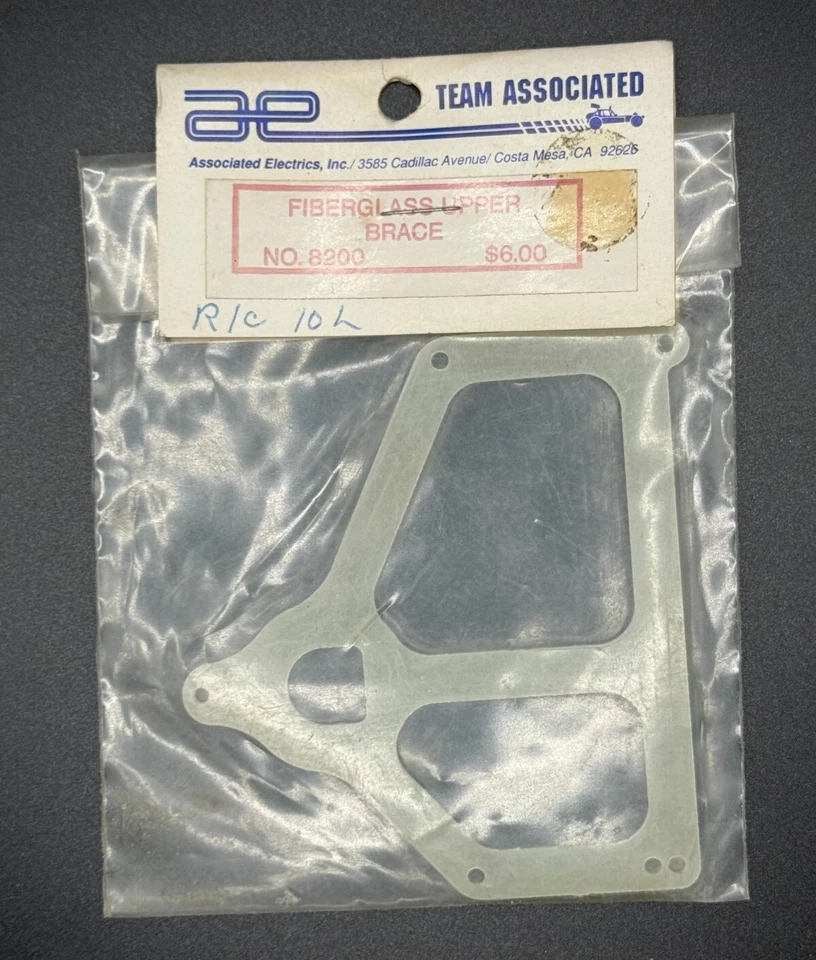 Team Associated Vintage 8200 Fiberglass Rear Upper Brace RC10L Pan Car - Image 3 of 3