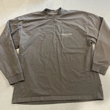 Fear Of God Essentials Long Sleeve Logo Tee Shirt Men XXL Sand Beige