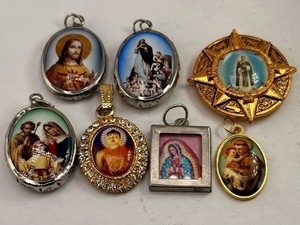 Medallion Vintage | eBay
