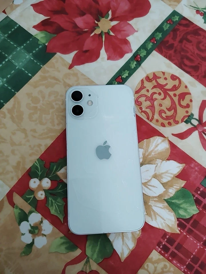 Apple iPhone 12 mini · 128GB, foto 3 de 4