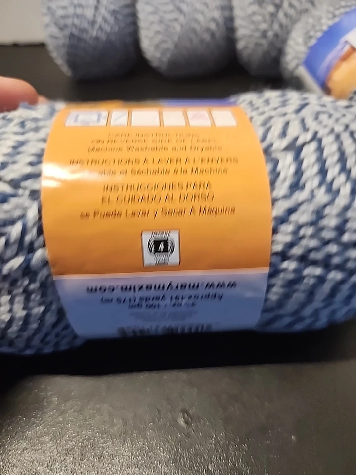 Mary Maxim 7 Skien Yarn Lot - Image 3 of 4